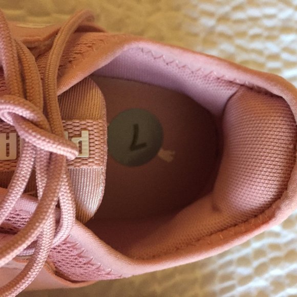 Puma Pink Radiate XT Women's Training Shoes - Picture 9 of 16